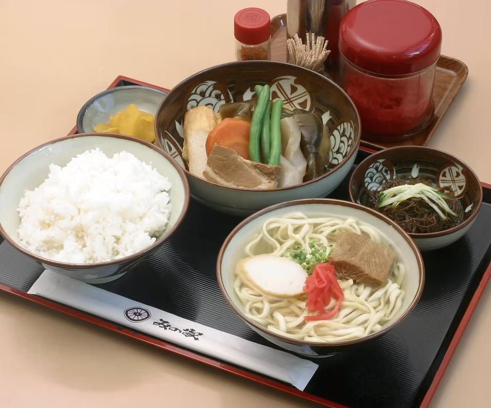 Mino-ya Ameku Ryūbō Rakuichi-ten